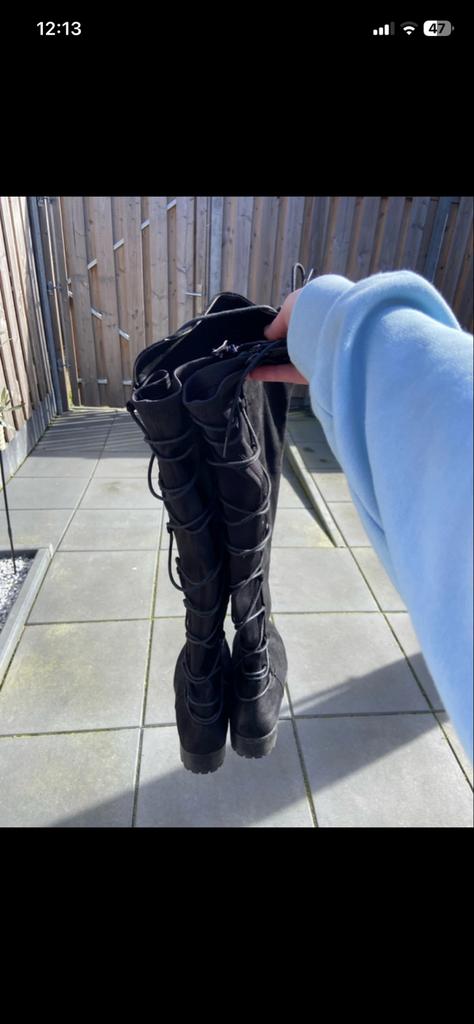 Zwarte Overknee Laarzen met Vetersluiting, Ophalen of Verzenden, Zo goed als nieuw, Zwart, Hoge laarzen