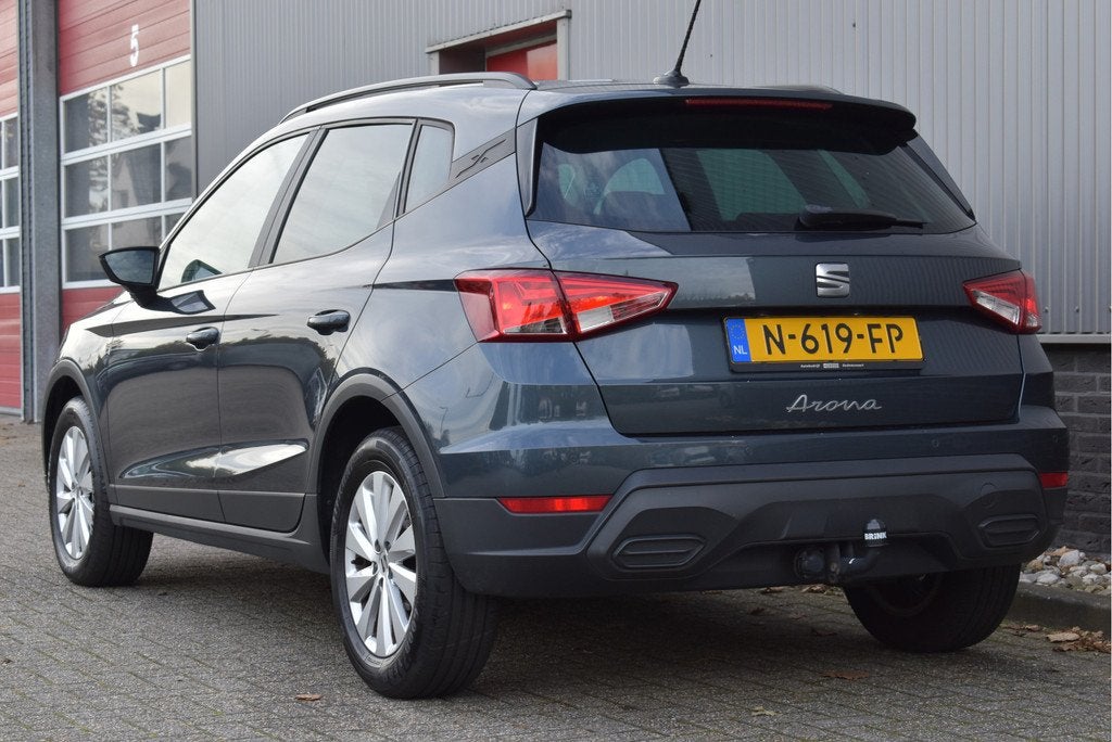 SEAT Arona 1.0 TSI DSG Style Business Intense Virtual cockpi, Stof, Gebruikt, 1133 kg, 610 kg