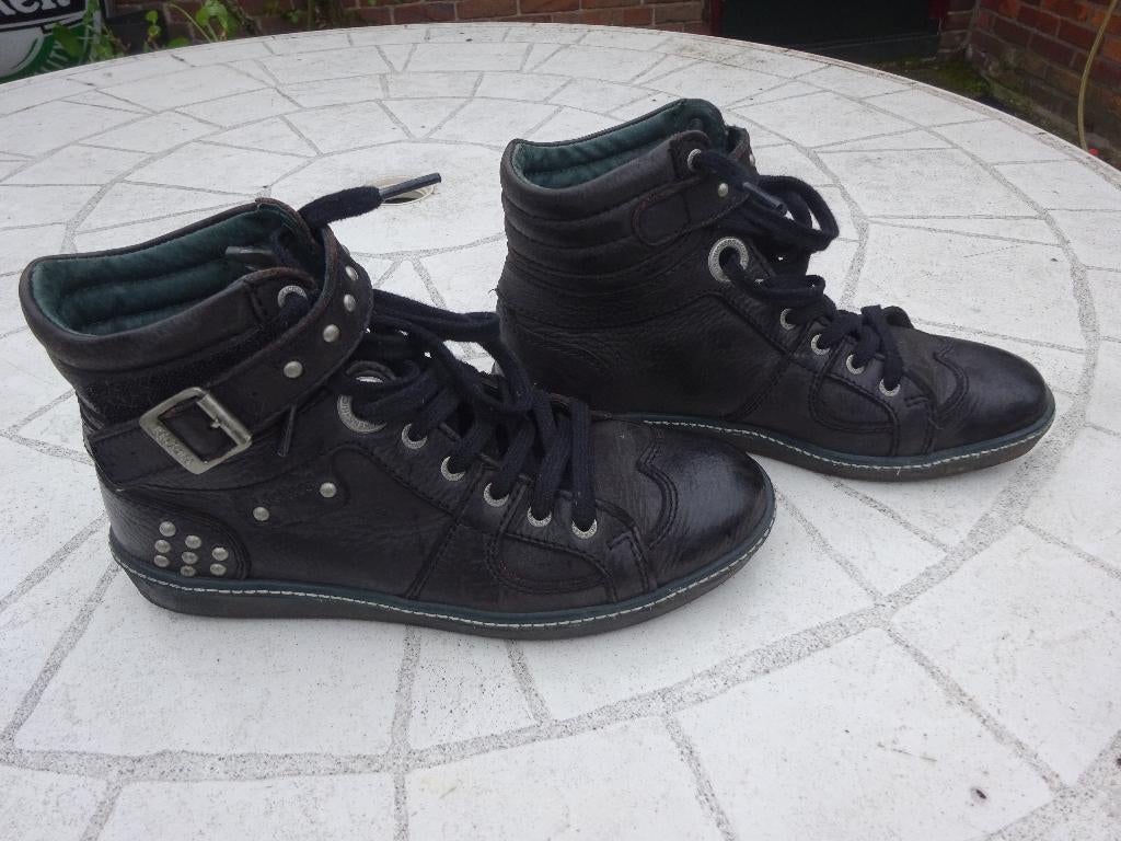 Schoenen, merk Kickers., Schoenen met lage hakken, Zwart, Ophalen of Verzenden, Zo goed als nieuw