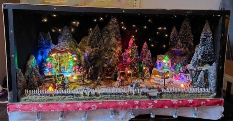 Kerstdorp (diorama), Hobby en Vrije tijd, Modelbouw | Figuren en Diorama's, Gebruikt, Diorama, Ophalen