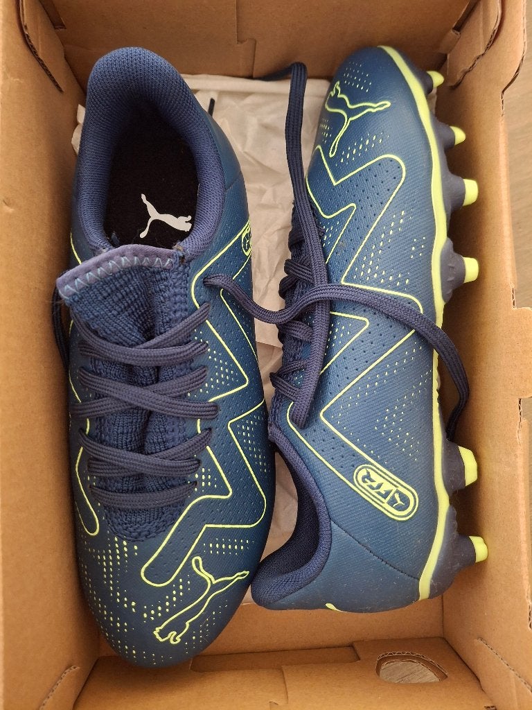 Voetbalschoenen Puma / Future Play FG/AG Jr / maat 34, Maat XS of kleiner, Schoenen, Nieuw, Ophalen of Verzenden