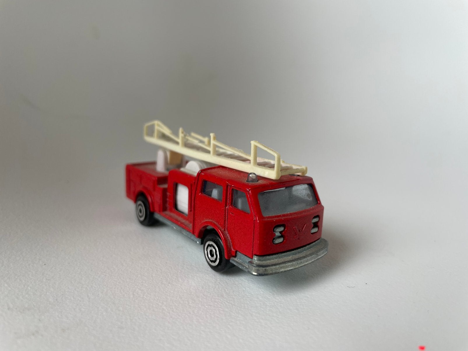 model in Franse brandweerwagen ladderwagen Majorette 1/100, Ophalen of Verzenden, Gebruikt, Bus of Vrachtwagen