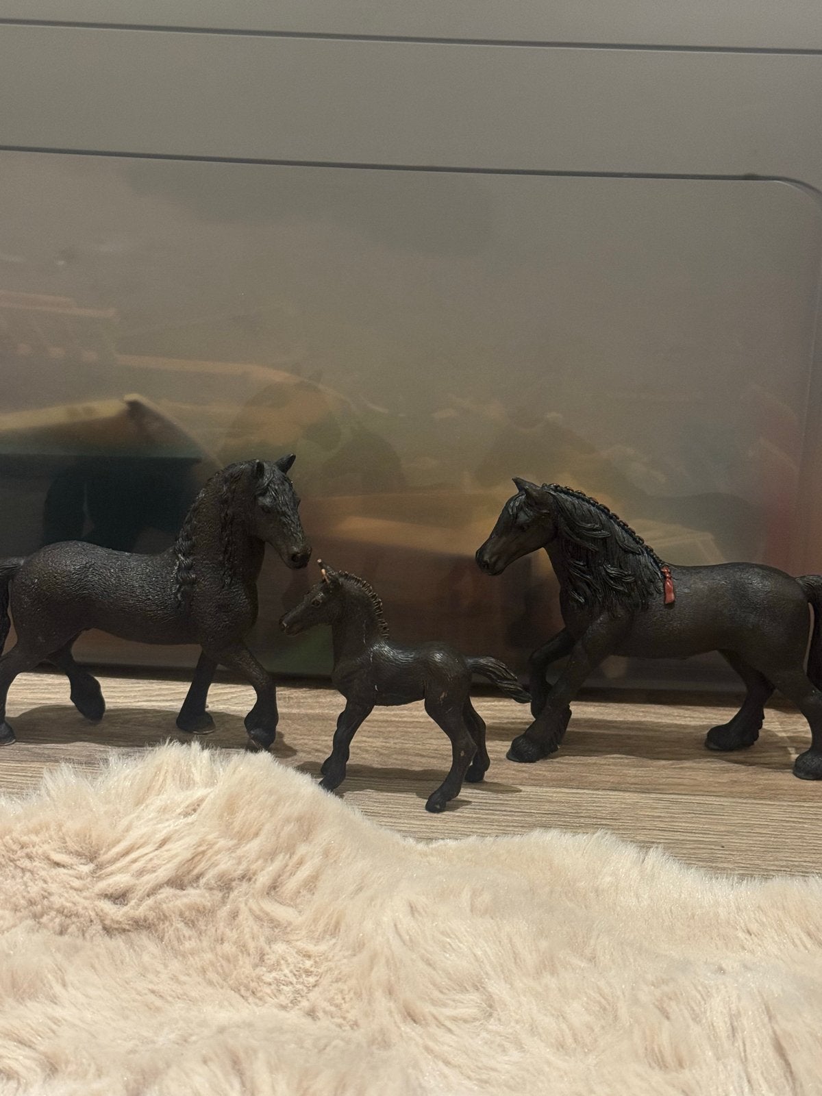 Schleich paardenfamilie - 3 friezen, Ophalen of Verzenden, Zo goed als nieuw