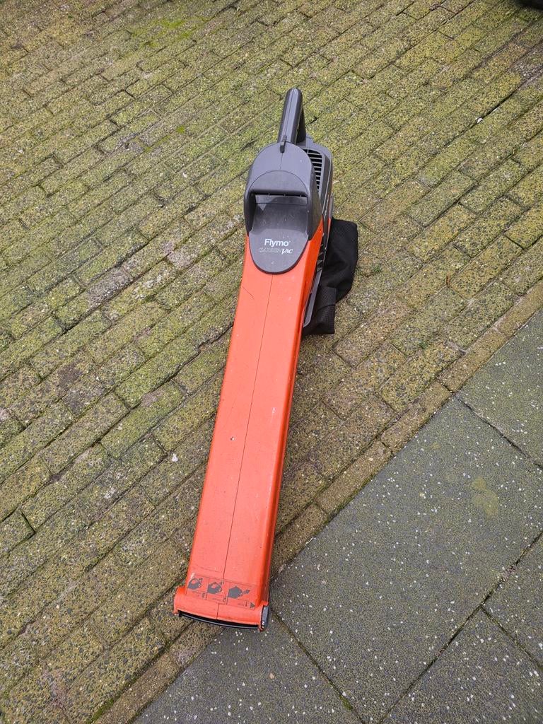 Flymo GardenVac Bladblazer/Bladzuiger met Opvangzak, Gebruikt, Met opvangzak, Handgedragen, Ophalen of Verzenden