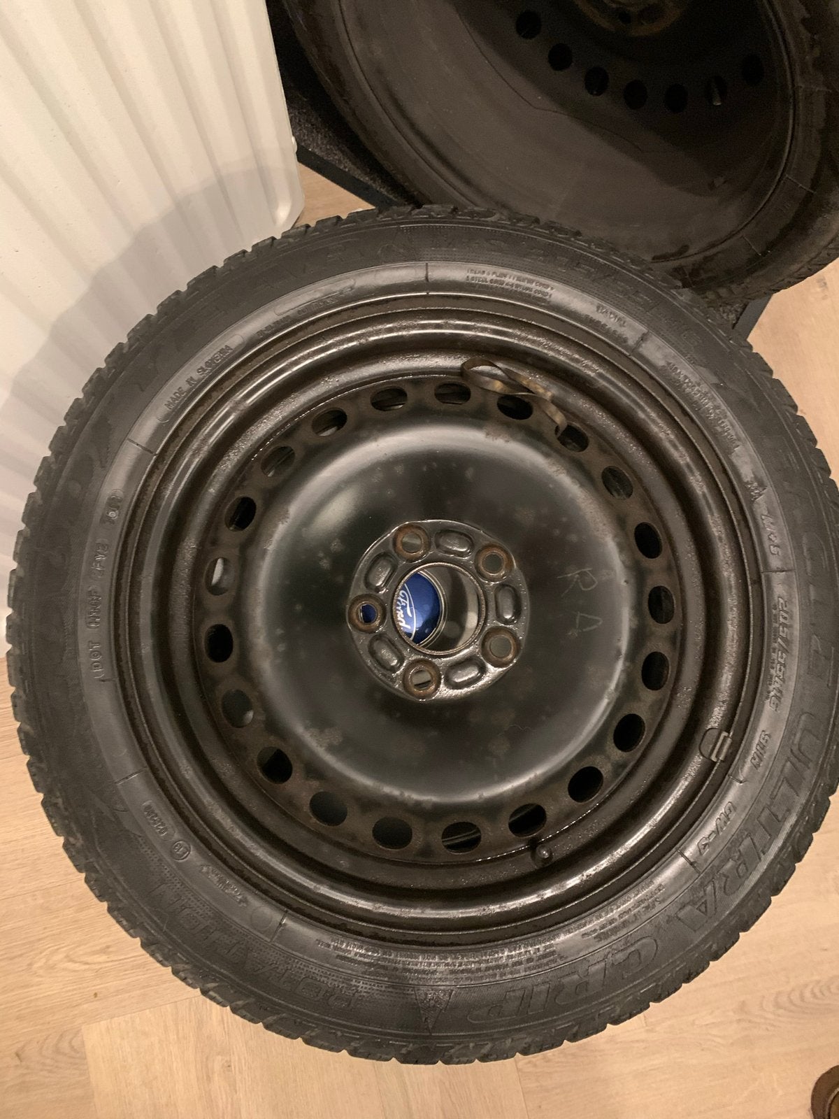 4 Winterbanden met velgen voor Ford Focus - 205/55R16, Auto-onderdelen, Banden en Velgen, Ophalen, Gebruikt, 16 inch, Banden en Velgen