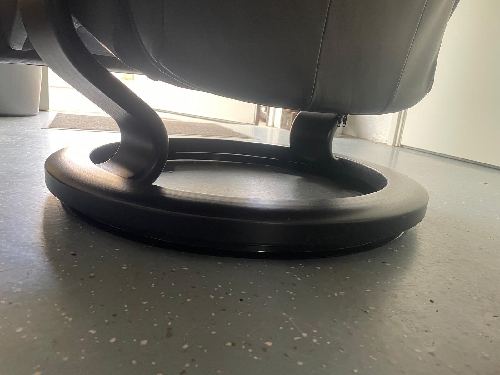 Zwarte leren fauteuil - Stressless - Comfortabel en stijlvol, Ophalen, Gebruikt, Leer, Stressless