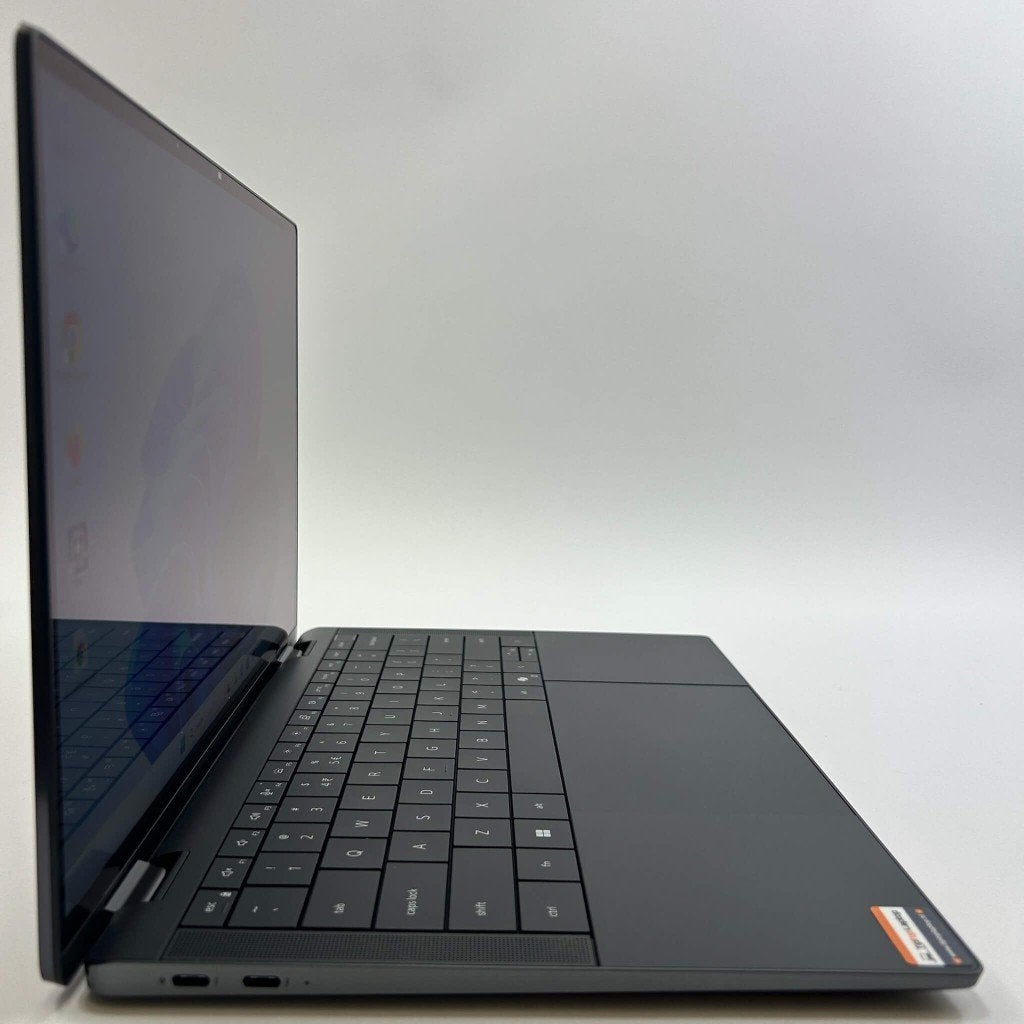 Dell Latitude 9450 2-in-1 | Ultra 7 165U | 16GB | 512GB, 9743AL, Qwerty, Refurbished, 14 inch
