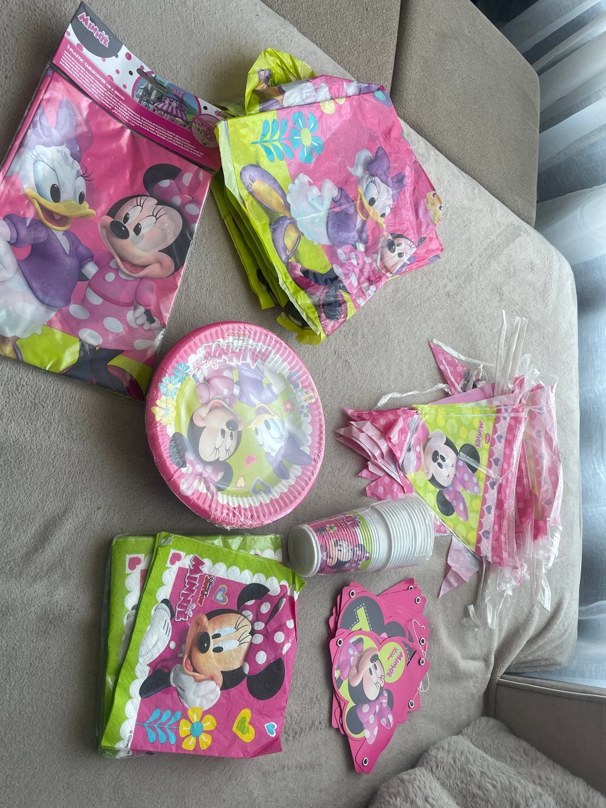 Minnie Mouse Feestpakket - Compleet voor een onvergetelijk f, Ophalen of Verzenden, Zo goed als nieuw, Feestartikel, Verjaardag