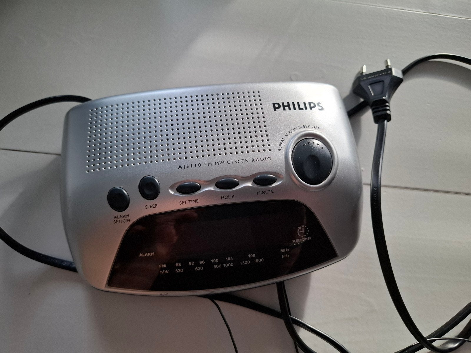 Philips radiowekker, grijs!, Witgoed en Apparatuur, Wekkers, Ophalen of Verzenden, Zo goed als nieuw