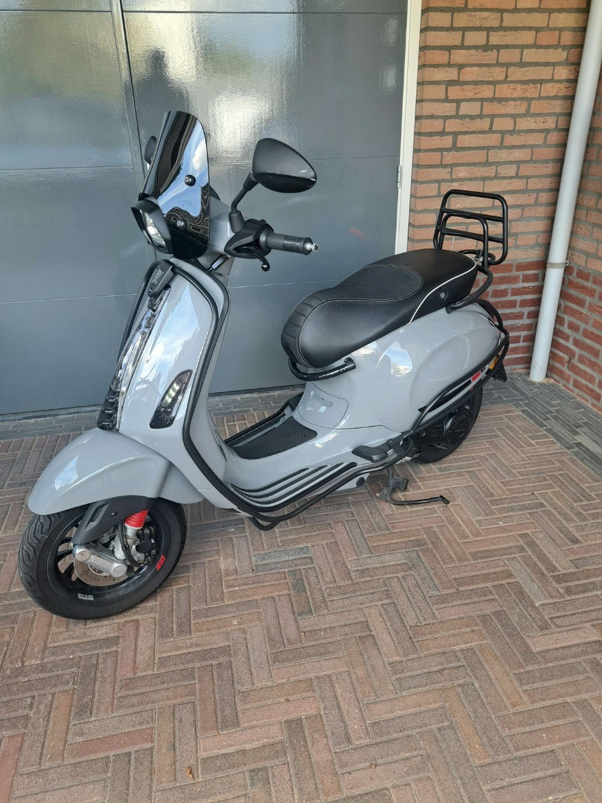Vespa Sprint S Nardo Grey | Grijs | 7368  km | Nette uitvoer, Ophalen, Vespa S, Zo goed als nieuw, Benzine