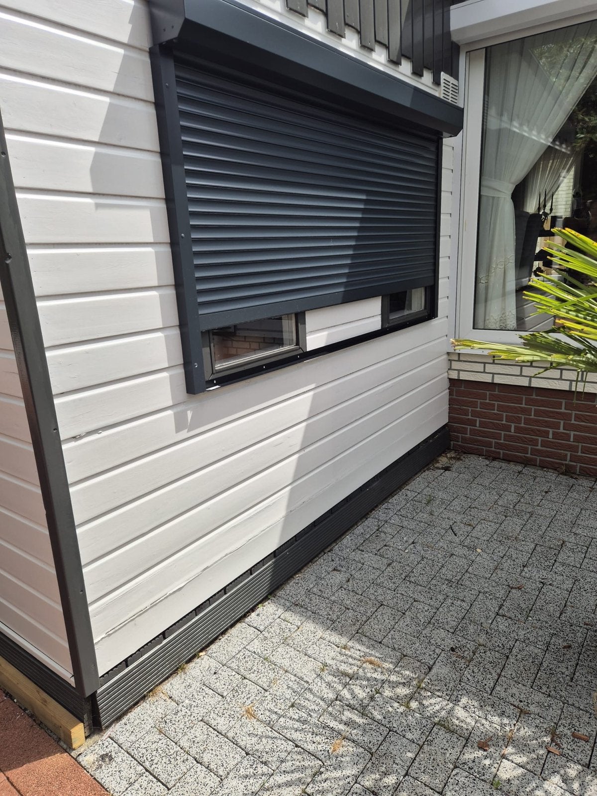 Nieuw Rolluik 1.95m breed x 1m uitval met afstandsbediening, Ophalen, Overige kleuren, 150 tot 200 cm, Nieuw