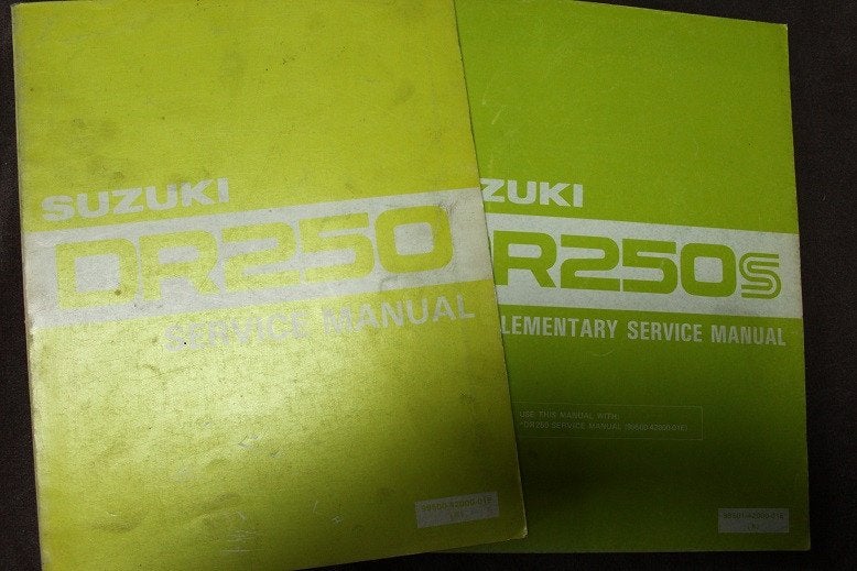 Suzuki DR250 S 1982 motorcycle service manual handboek, Ophalen of Verzenden, Suzuki