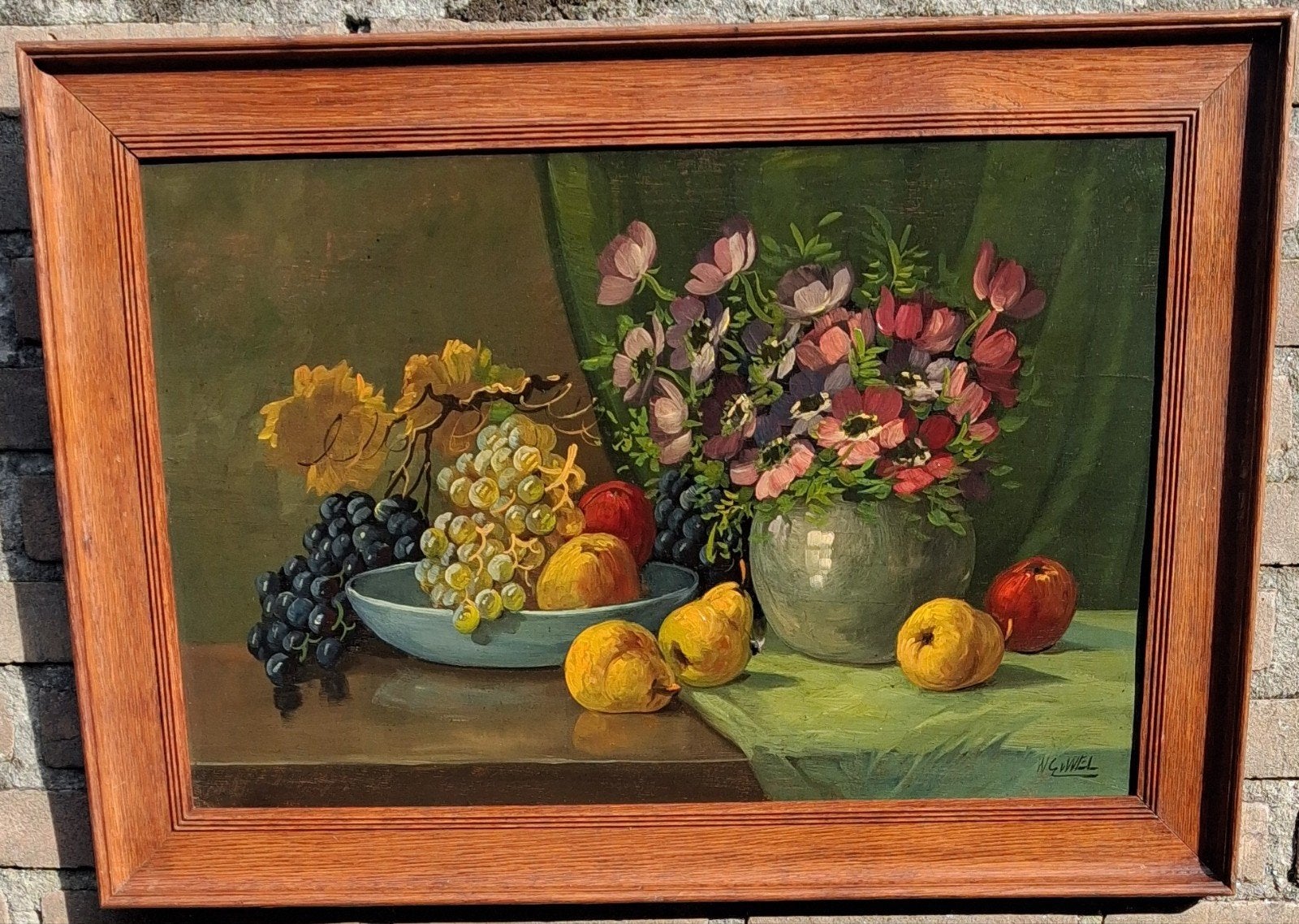Stilleven met bloemen en fruit. W.G. v Wel. 71/50 cm., Antiek en Kunst, Paneel, Stilleven, Ophalen of Verzenden, Gesigneerd
