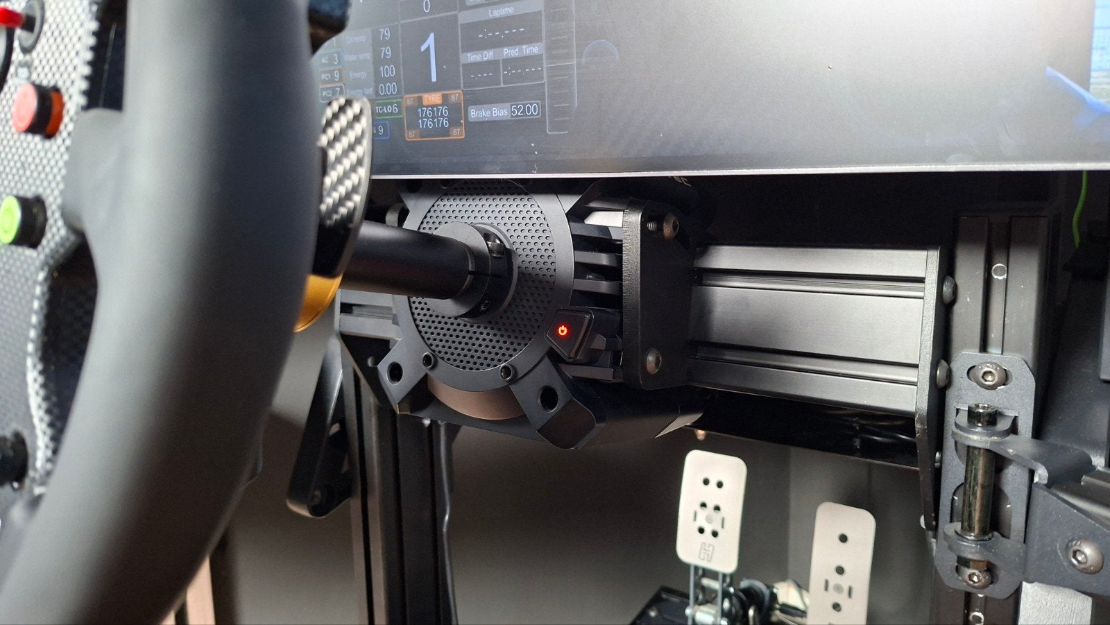 Foto 2 van Fanatec CSL DD PS5, McL GT3 V2, CSL Elite V2 Pedals + mods