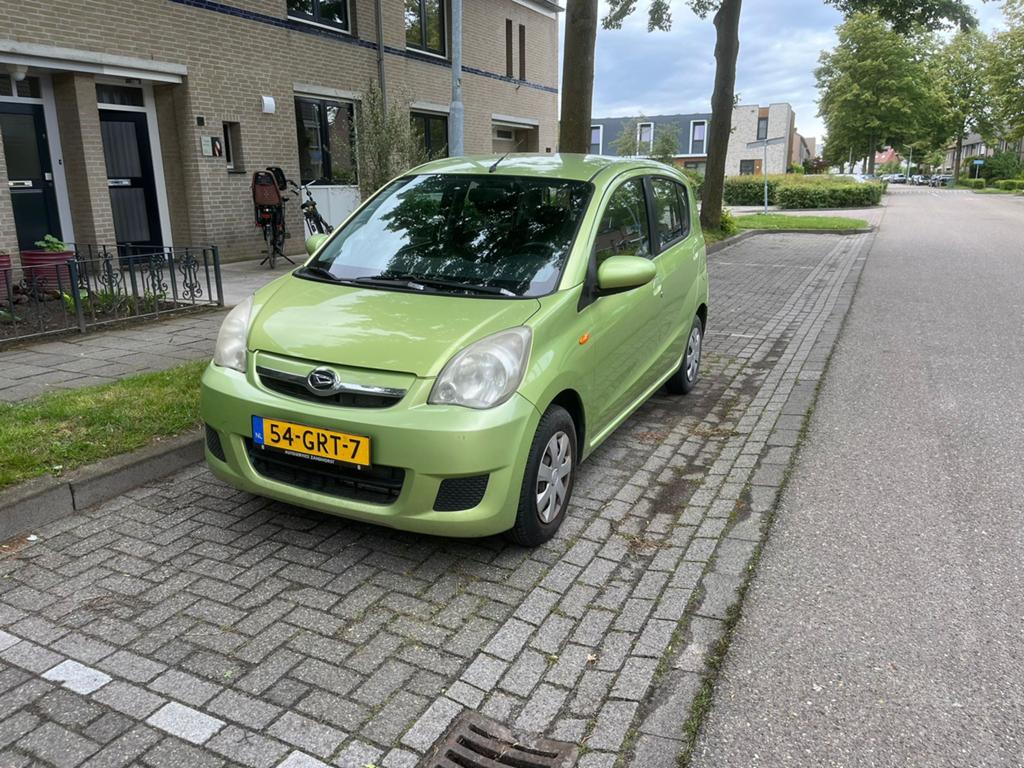 Daihatsu Cuore 1.0 5D 2008 Groen, Auto's, Daihatsu, Voorwielaandrijving, 600 kg, 18 €/maand, 4 stoelen