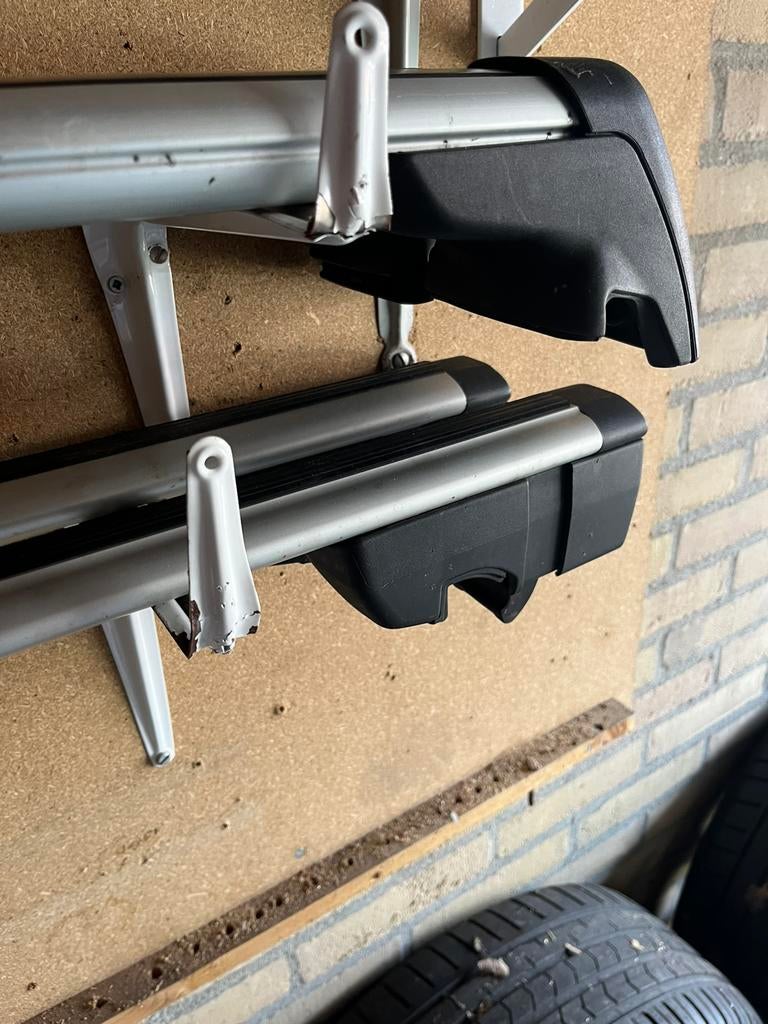 Originele Mercedes Benz dakdragers - C klasse, Ophalen of Verzenden, Zo goed als nieuw