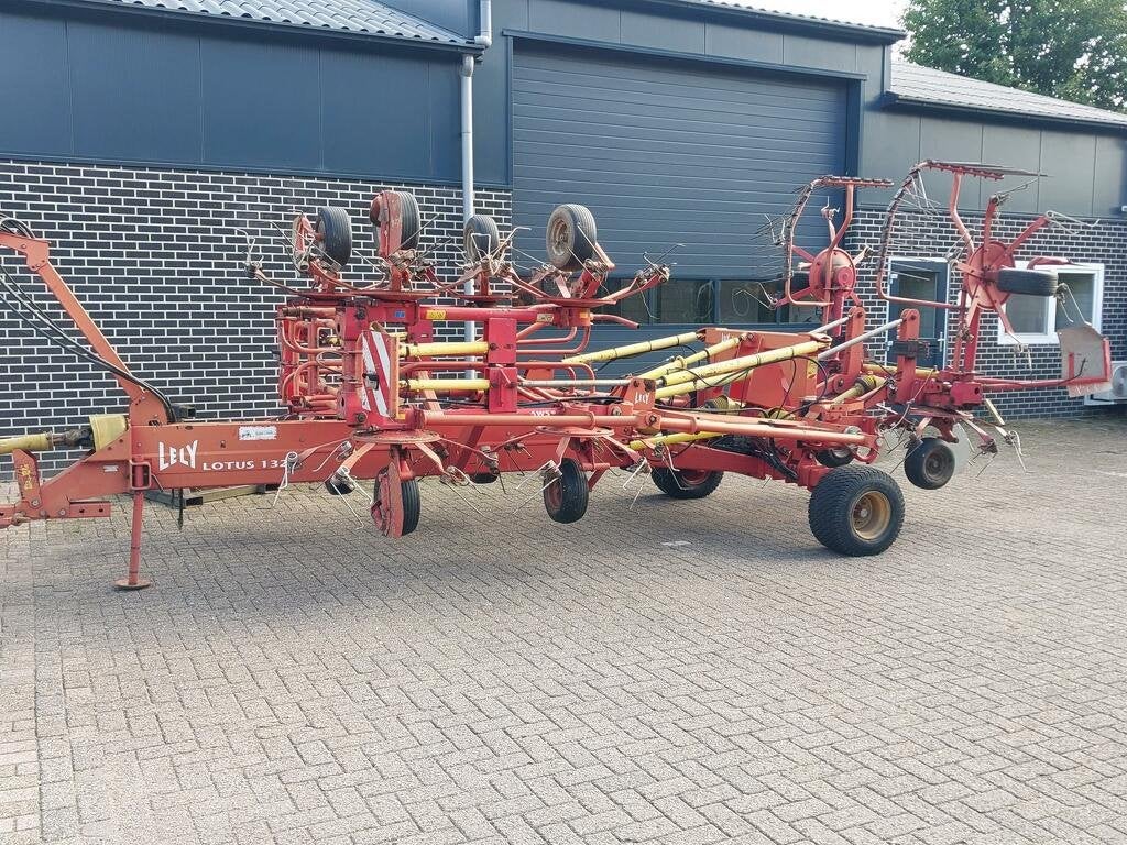 Lely Lotus 1325 Schudder, Communications@lely.com, Oogstmachine, Cornelis van der Lelylaan 1
3147 PB  Maassluis, NL, Lely Campu