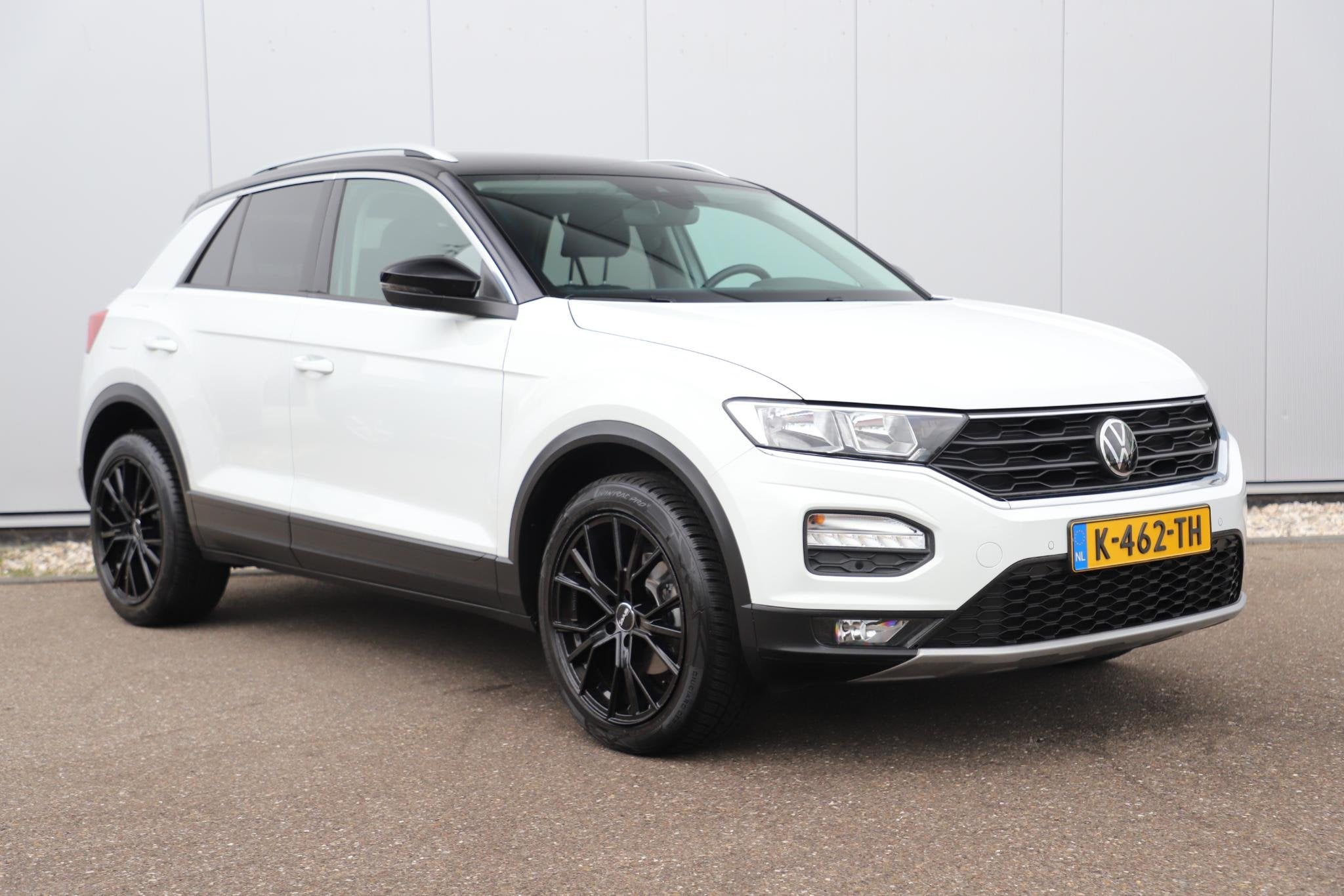 Volkswagen T-Roc 1.0 TSI Style Business Trekhaak 18 inch Zwa, Auto's, Volkswagen, Voorwielaandrijving, Stof, Gebruikt, Wit