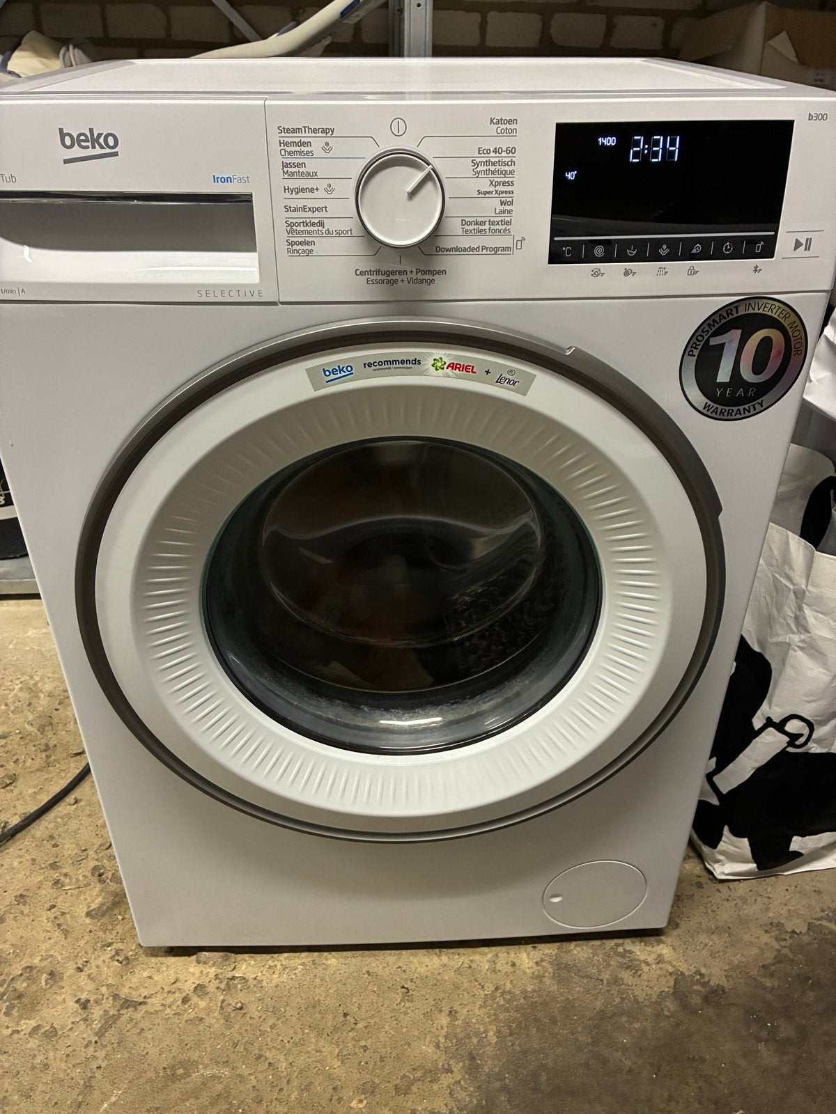 Beko B300 Wasmachine - Zo goed als nieuw, Ophalen, Zo goed als nieuw, 85 tot 90 cm, 1200 tot 1600 toeren