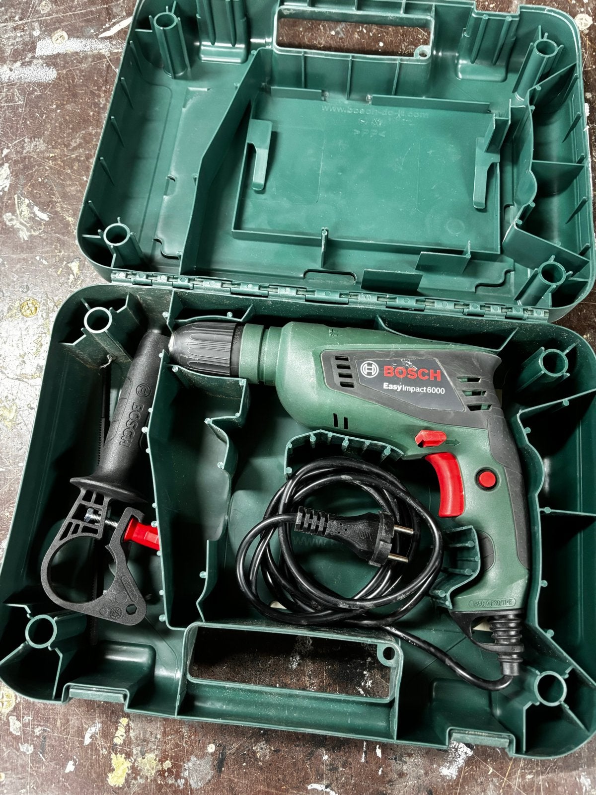 Bosch EasyImpact 6000 Klopboormachine in Koffer, Boormachine, Ophalen of Verzenden, Klopboormechanisme, Gebruikt