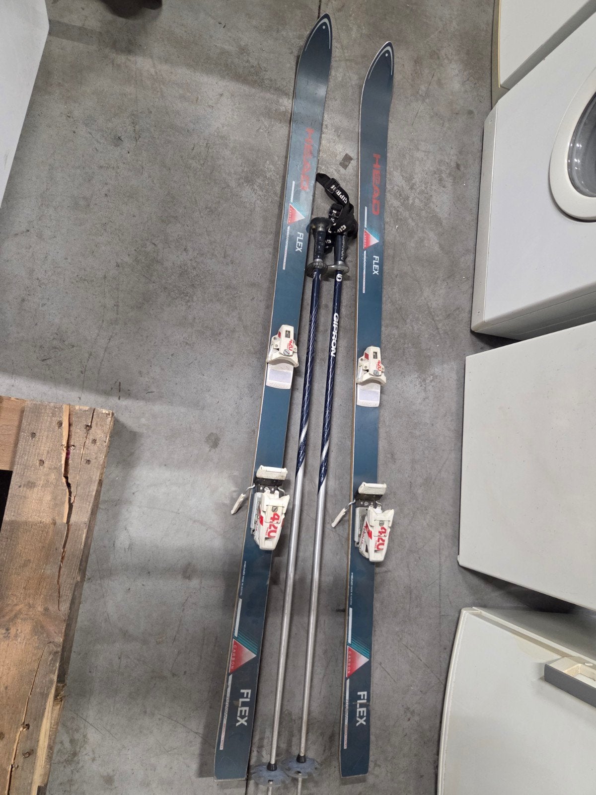 Head Flex ski's met bindingen en skistokken, Ophalen, 160 tot 180 cm, Gebruikt, Skiën
