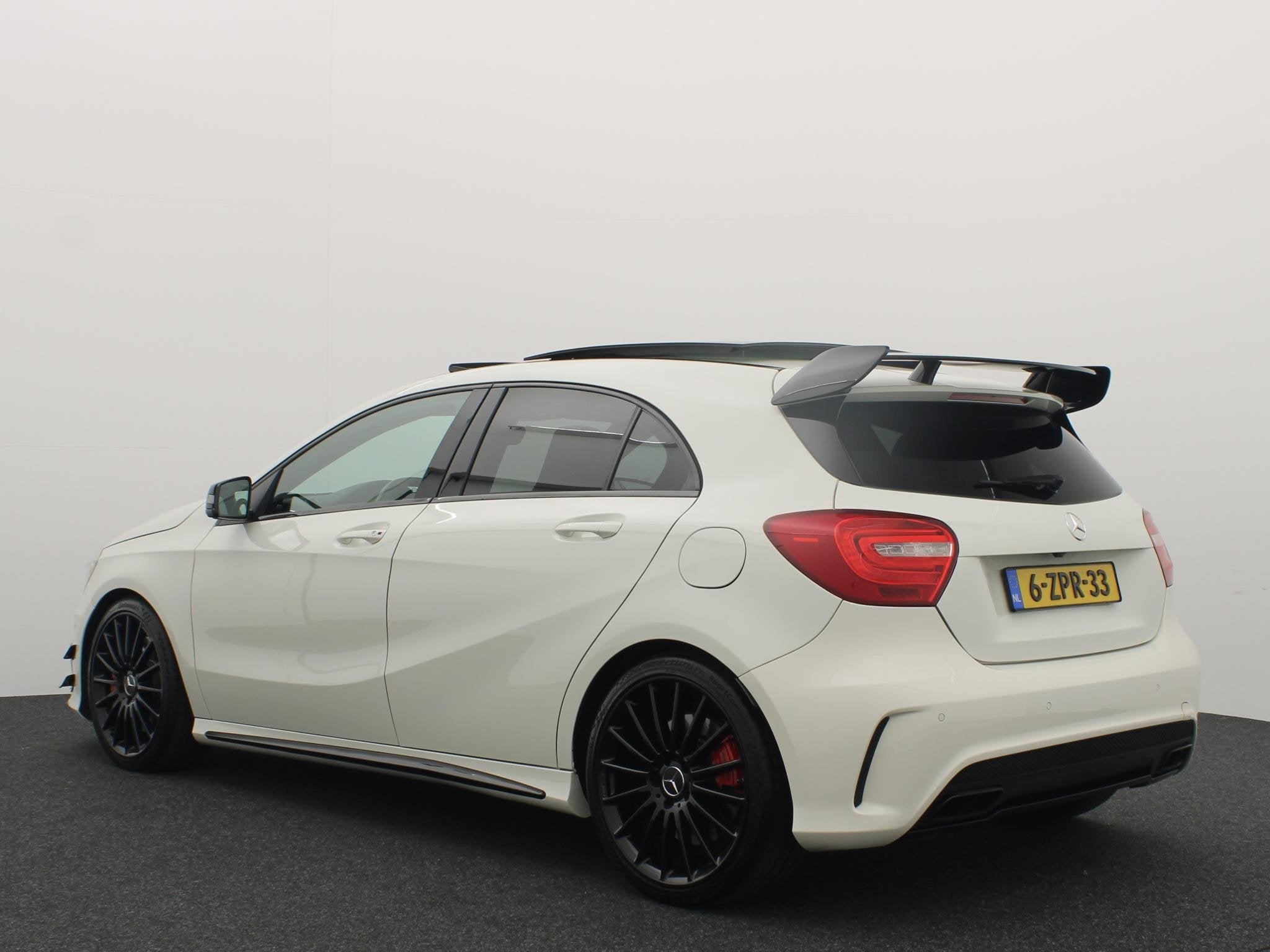 Mercedes-Benz A-klasse AMG 45 4MATIC ORIG NL / DEALER OH / M, Automaat, Dealer onderhouden, Gebruikt, 4 cilinders