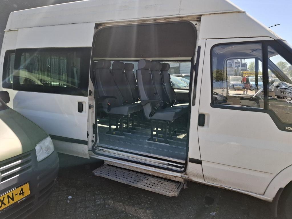 Ford Transit Kombi 330L 2.0TDdi HD 9-Pers. Rolstoellift, Auto's, Stoelverwarming, 1998 cc, 101 pk, Gebruikt