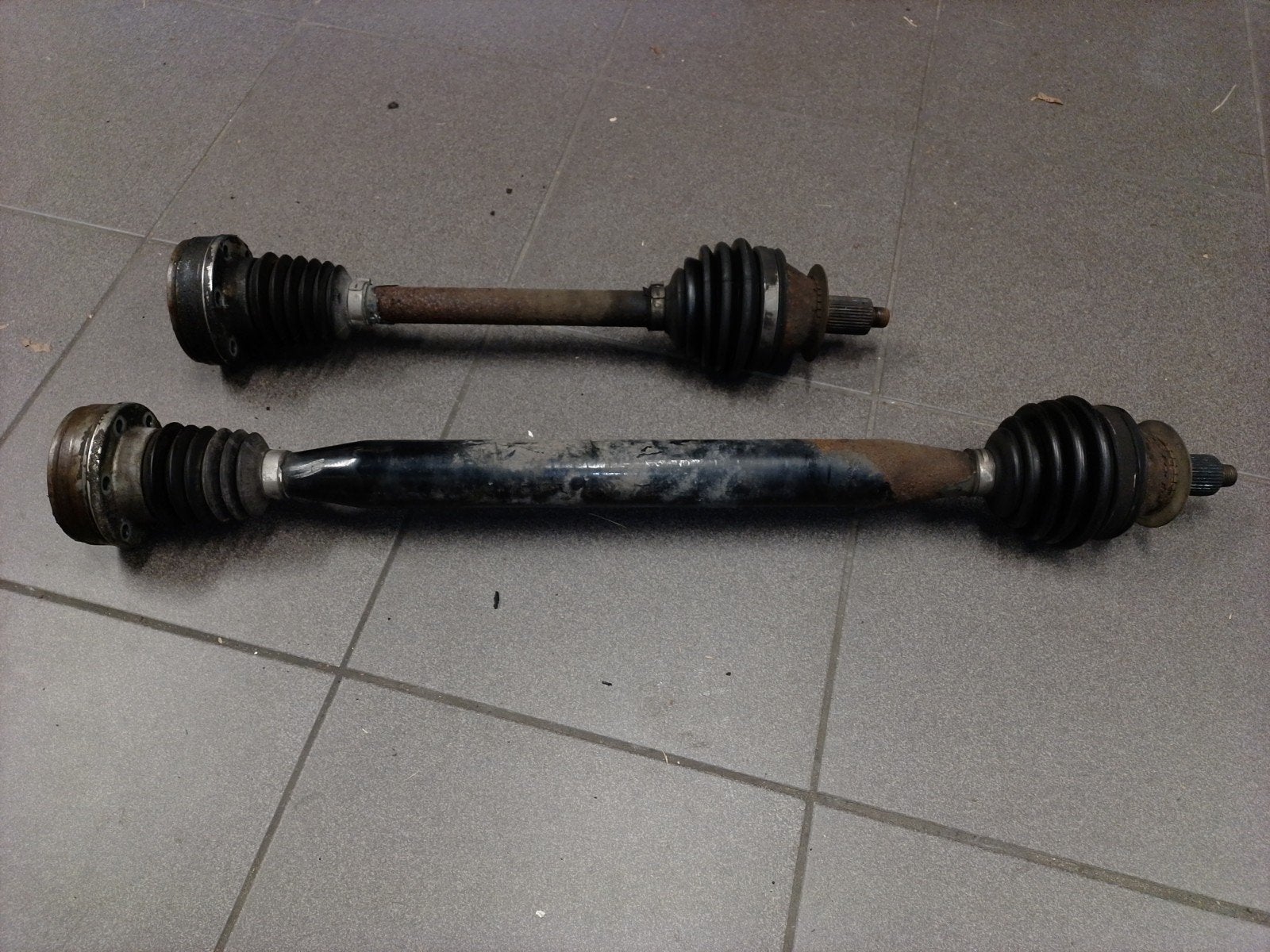 aandrijf as homokineet Ibiza 6J, Auto-onderdelen, Ophalen of Verzenden, Gebruikt, Seat