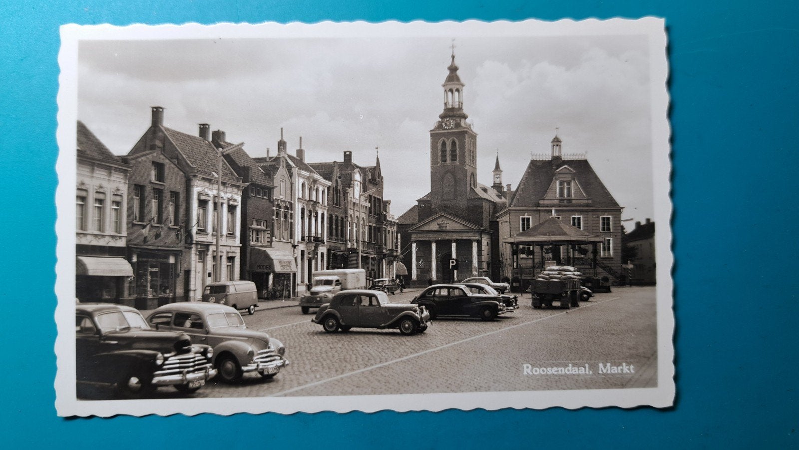 Roosendaal markt Citroën traction d'avant, Verzamelen, Ophalen of Verzenden, 1940 tot 1960, Ongelopen, Noord-Brabant