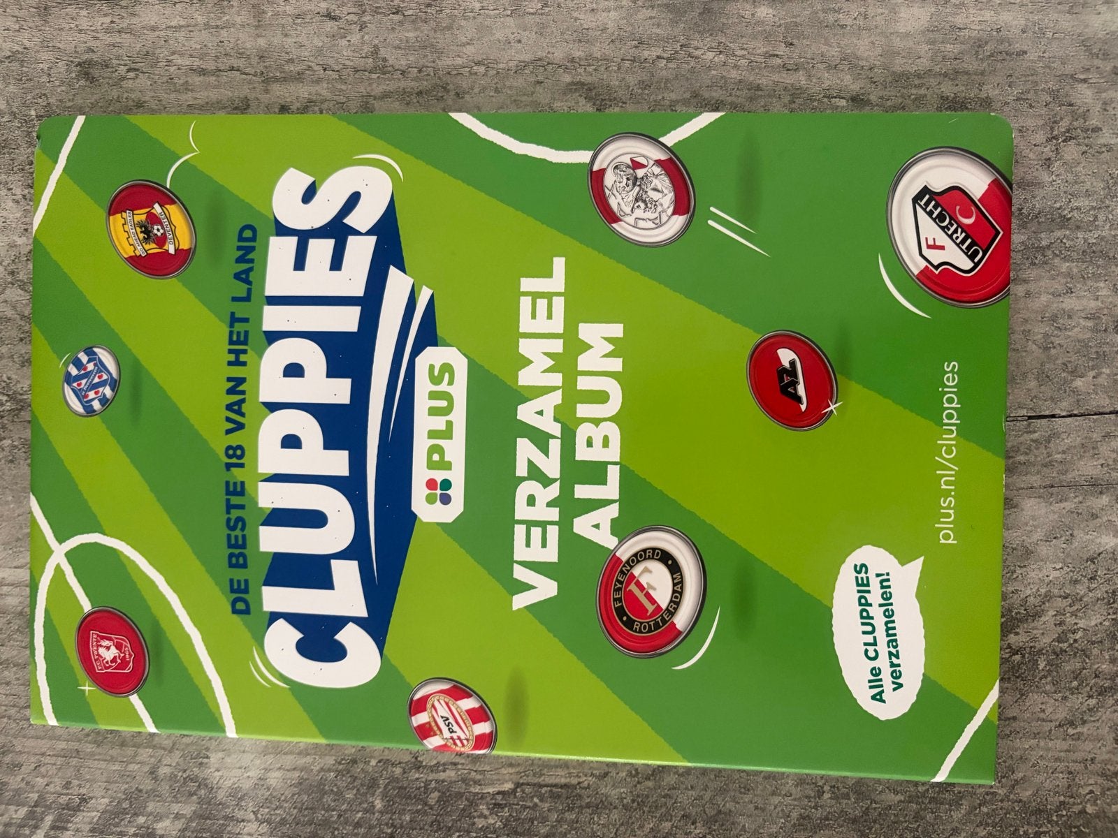 Cluppies verzamelalbum met voetbalplaatjes, Ophalen of Verzenden, Zo goed als nieuw, Overige binnenlandse clubs, Poster, Plaatje of Sticker