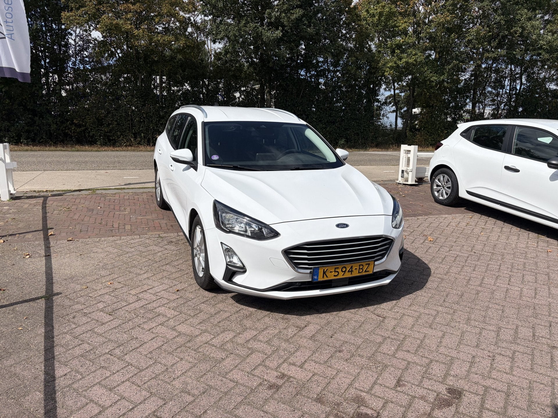 Ford FOCUS Wagon 1.0 EcoBoost Hybrid Trend Edition Business, Stof, Gebruikt, Lichtsensor, Wit