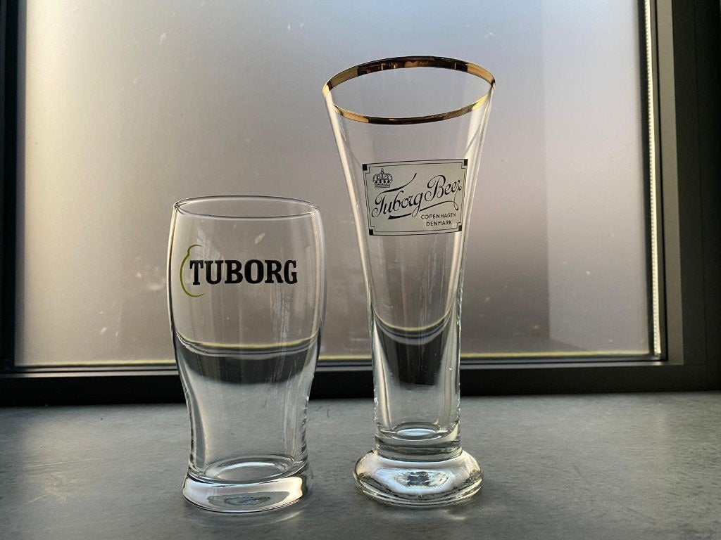 2 Tuborg bierglazen, Verzamelen, Ophalen of Verzenden, Nieuw, Glas of Glazen, Overige merken