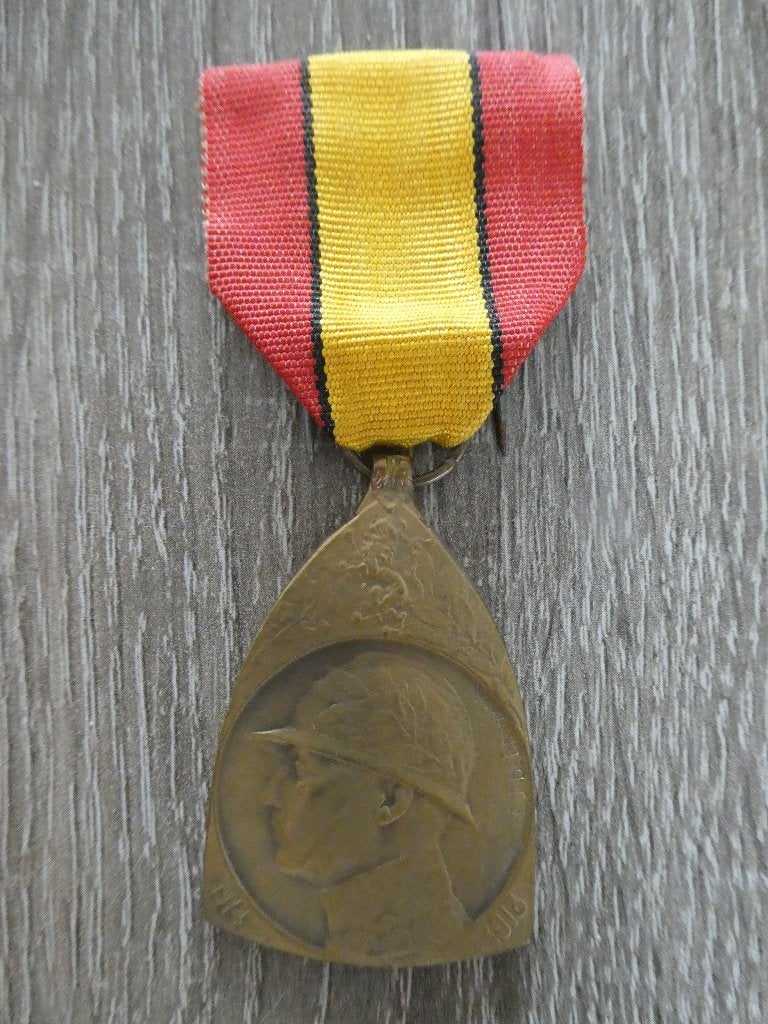 Belgische medaulle 1914-1918., Ophalen of Verzenden, Landmacht, Overige gebieden, Lintje, Medaille of Wings