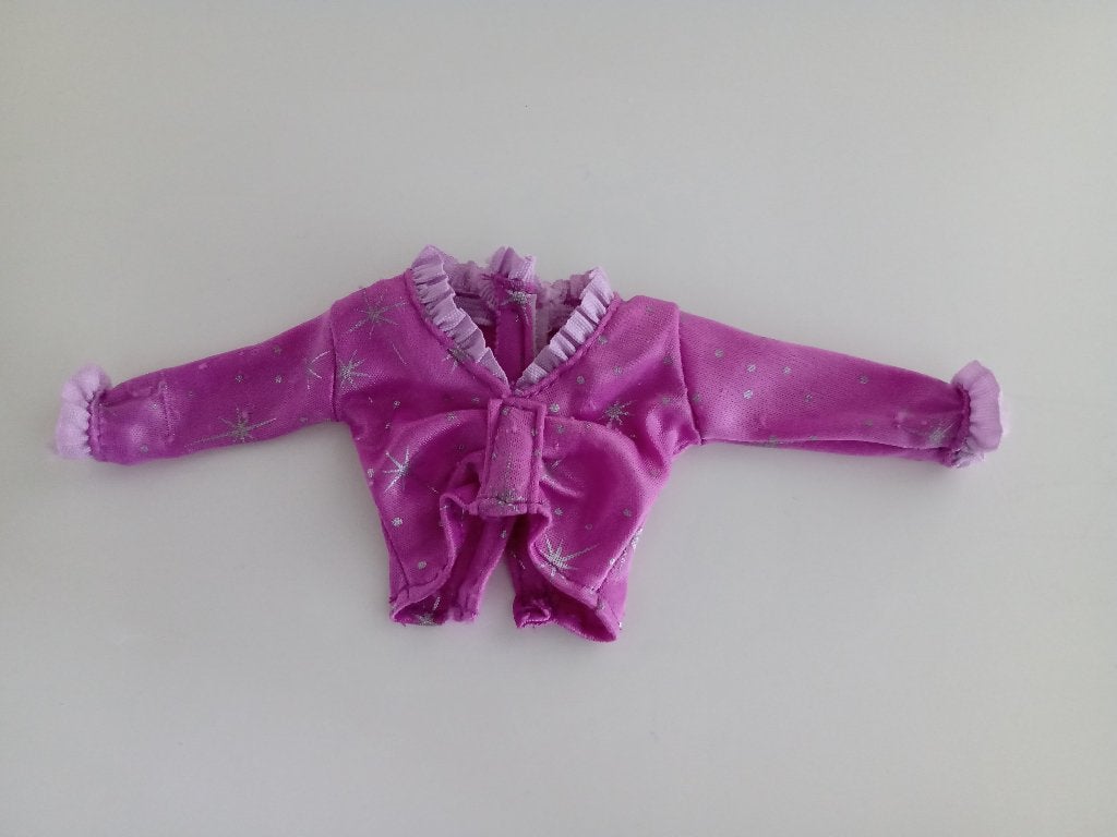 Veel leuke Truitjes voor (Barbie) Poppen (7 foto's), Verzamelen, Poppen, Ophalen of Verzenden, Gebruikt, Kleertjes