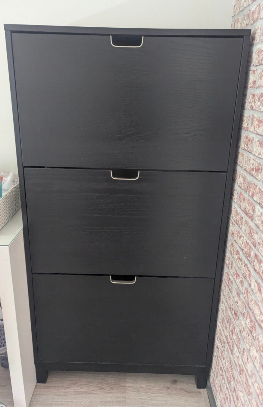 Zwarte schoenenkast | Houtlook | Ruimte voor ca. 18 paar!!, Ophalen, Gebruikt, Modern, functioneel, minimalistisch