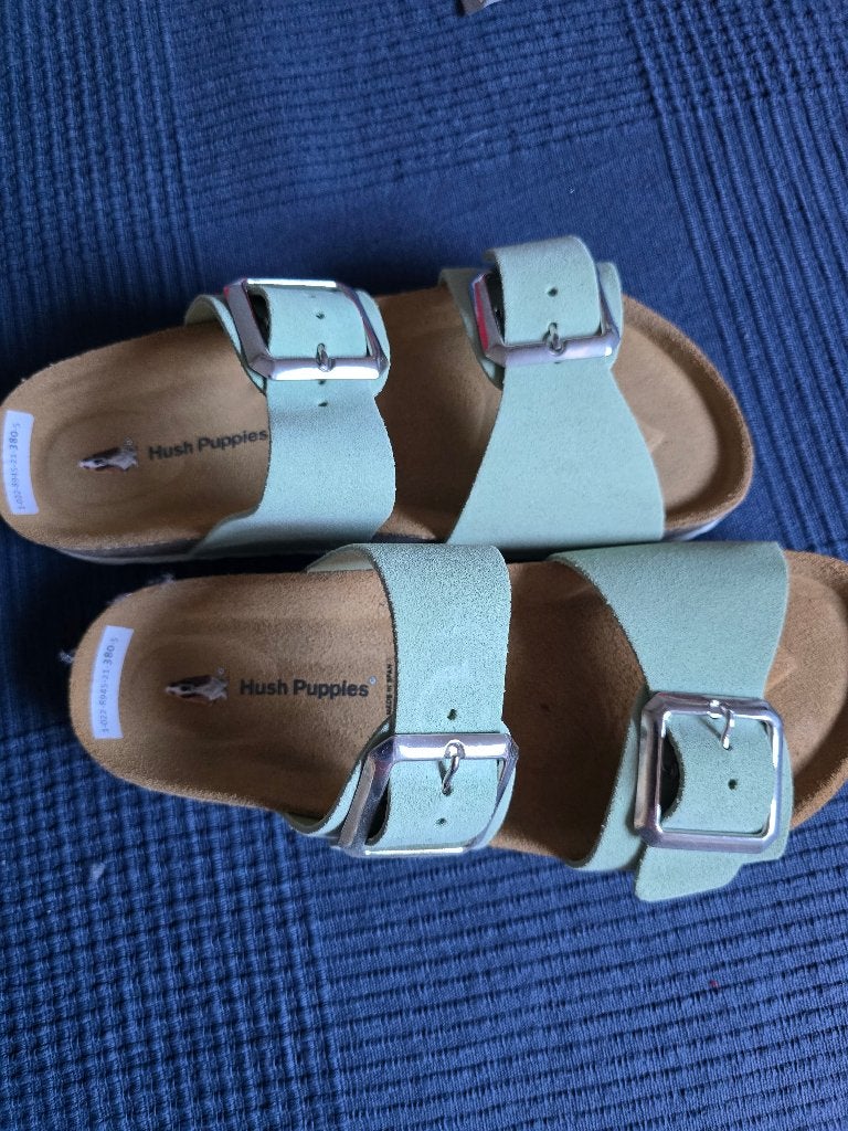 Hush puppies, nieuwe lichtgroene slippers, maat 38, Slippers, Nieuw, Ophalen of Verzenden, Hush Puppies