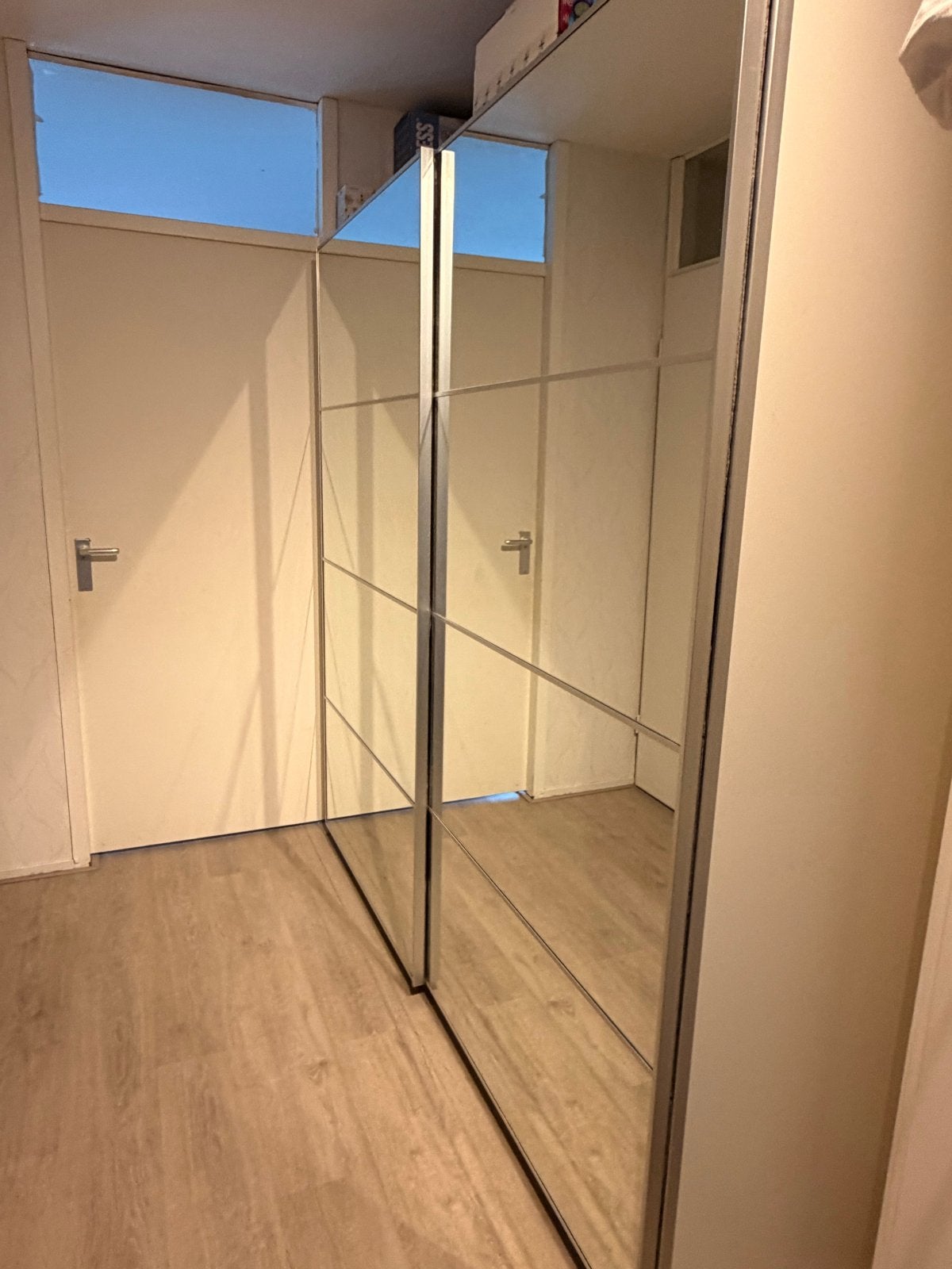 Grote spiegelkast met schuifdeuren, Ophalen, Overige materialen, 200 cm of meer, 150 tot 200 cm