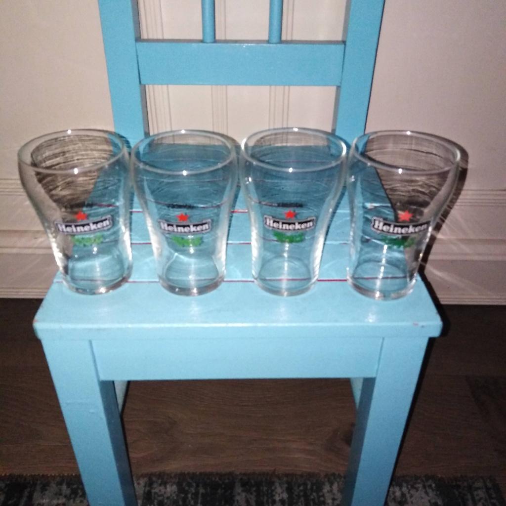 Heineken kleintje bierglazen 4 stuks, Verzamelen, Ophalen, Gebruikt, Glas of Glazen, Heineken