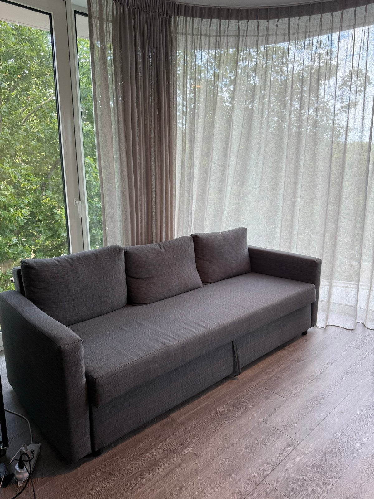 FRIHETEN slaapbank - 3-zits, Skiftebo donkergrijs, Ophalen, Tweepersoons, 190 cm of minder, Zo goed als nieuw