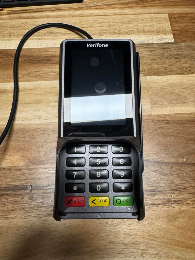 Verifone P400 Pinautomaat - nauwelijks gebruikt, Verzamelen, Elektronische Apparatuur, Ophalen of Verzenden