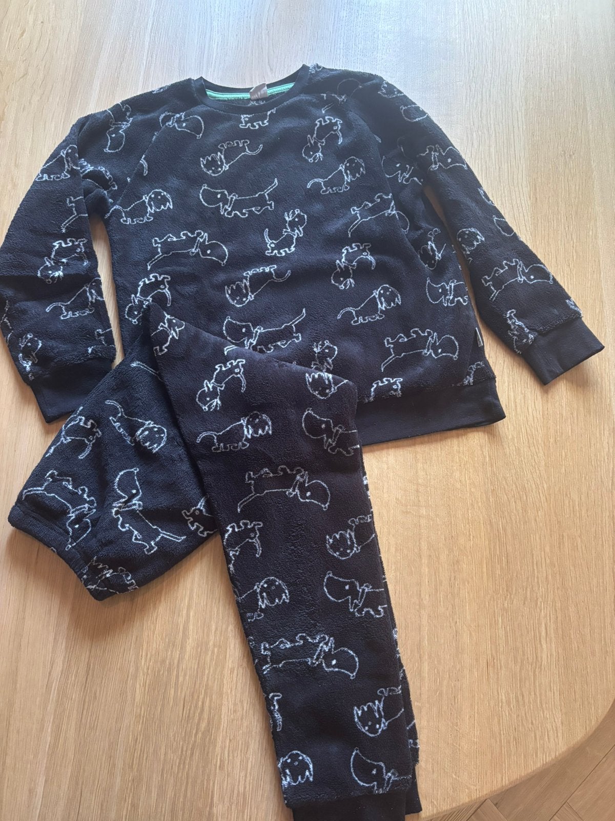Takkie pyjama HEMA maat 146-52, Ophalen of Verzenden, Zo goed als nieuw, Meisje, Nacht- of Onderkleding