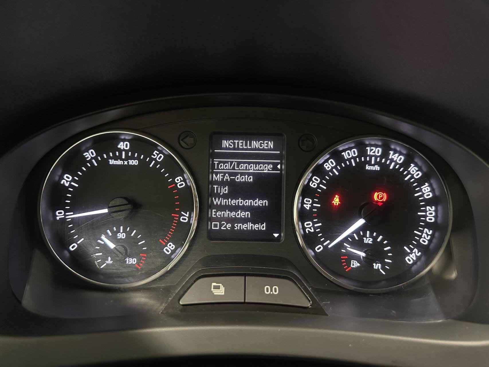 Foto 26 van Skoda Rapid 1.2 TSI Greentech Active AIRCO NAVI CRUISE LM 71