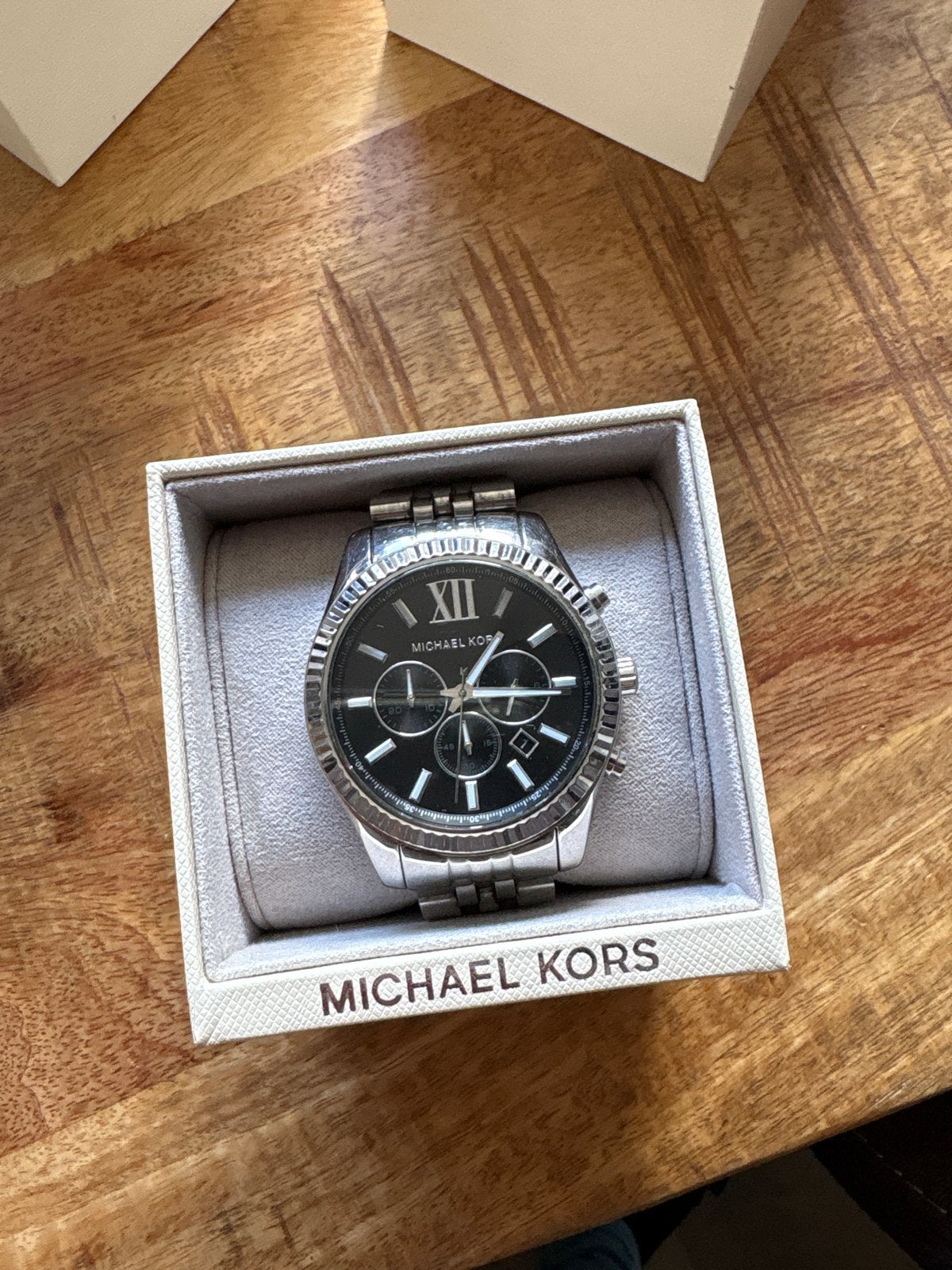 Michael Kors Herenhorloge - Zilverkleurig met Zwarte Wijzerp, Overige merken, Staal, Polshorloge, Ophalen of Verzenden