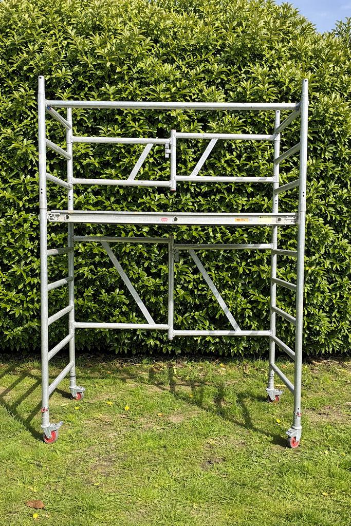 Altrex Kamersteiger steiger 5400 Serie – Professioneel, Ophalen, Gebruikt, Rolsteiger of Kamersteiger, 5 meter of hoger