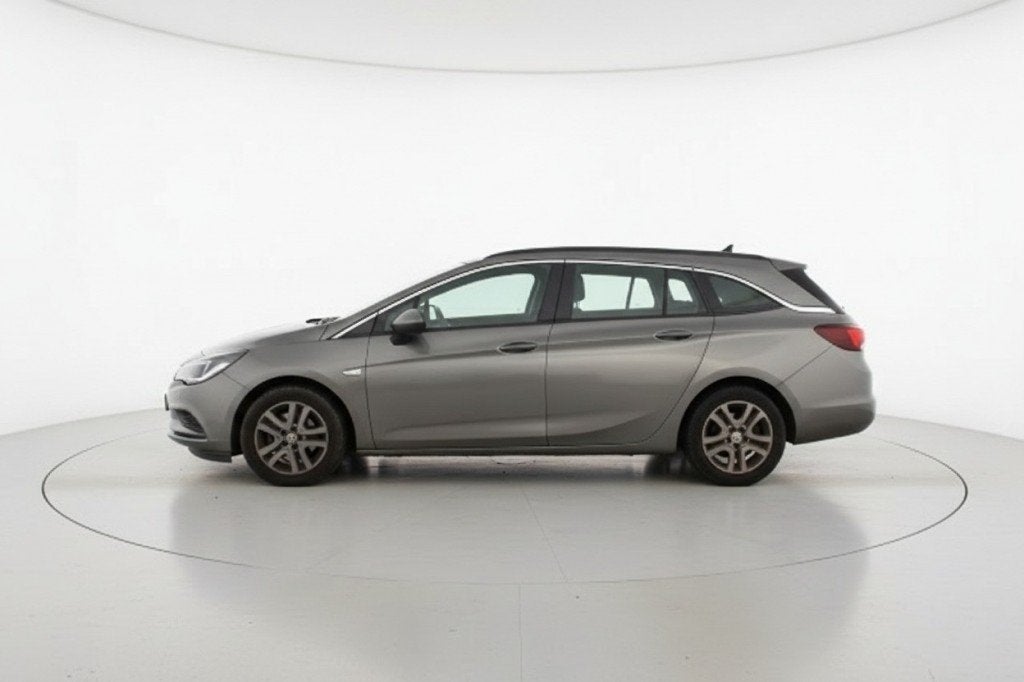 Opel ASTRA 1.6 CDTI BUSINESS+ Navi, Cruise, Trekhaak, Voorwielaandrijving, Gebruikt, Euro 6, 4 cilinders
