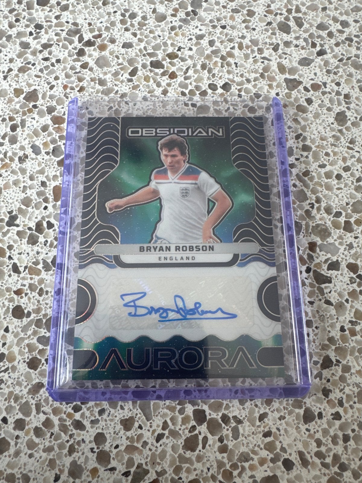 Bryan Robson Obsidian Aurora Panini America Auto Kaart, Ophalen of Verzenden, Zo goed als nieuw, Buitenlandse clubs, Spelerskaart