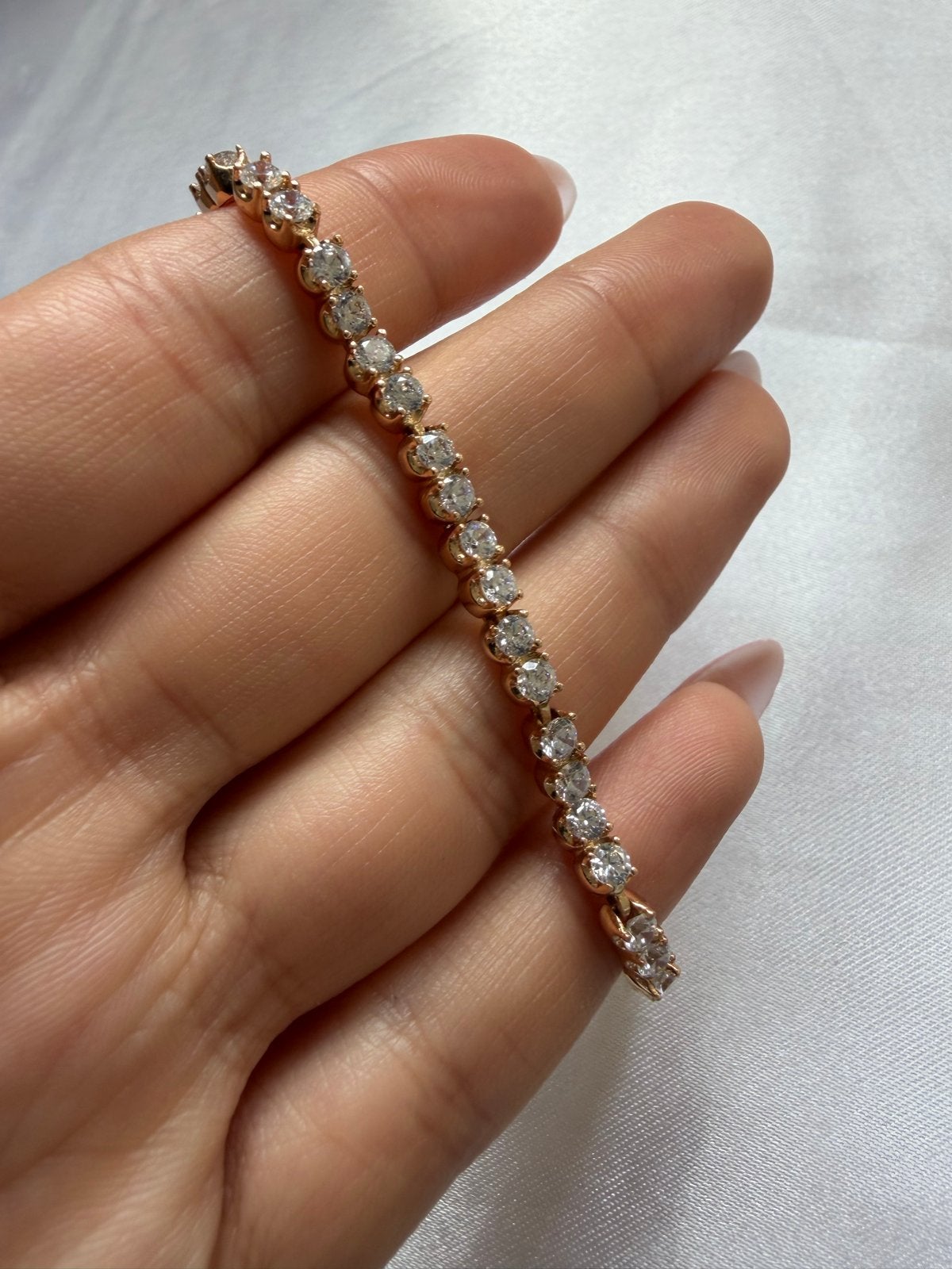 Elegante Tennisarmband met Zirkonia - Roségoudkleurig, Met kristal, Overige materialen, Nieuw, Ophalen of Verzenden