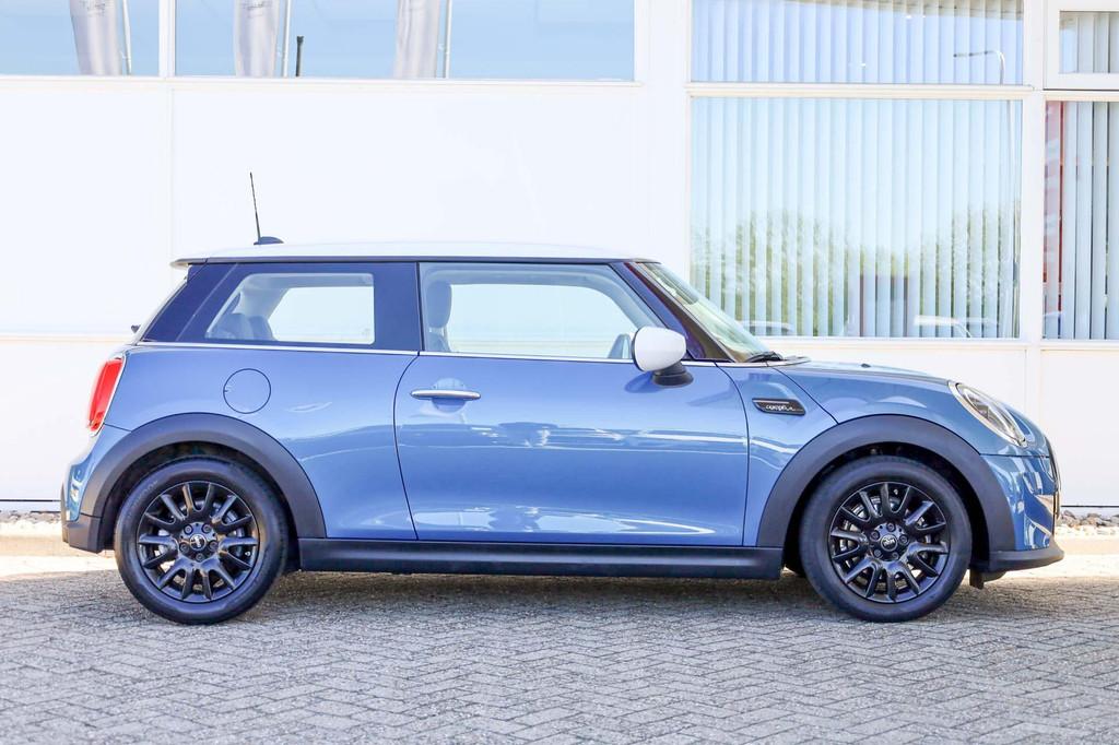 Mini Mini 1.5 136pk AUT Cooper Camden Edition | Rijprofielin, Auto's, Mini, 12 maanden, 136 pk, Gebruikt, Leder en Stof
