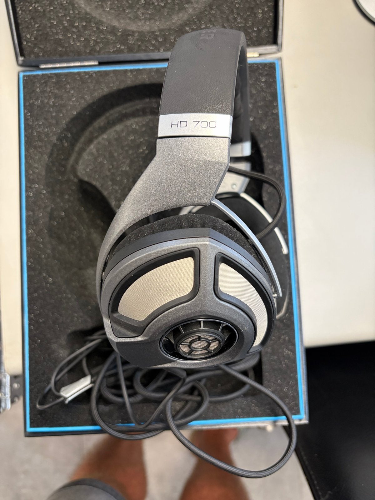 Sennheiser HD 700 Hoofdtelefoon - Zo goed als nieuw, Sennheiser, Ophalen of Verzenden, Zo goed als nieuw, Over-ear