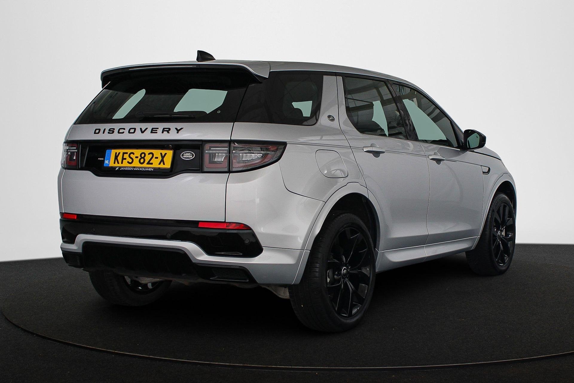 Land Rover Discovery Sport P300e 1.5 R-Dynamic SE Leder Acht, Auto's, Land Rover, Automaat, 309 pk, 1497 cc, Gebruikt